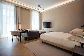 MACAM Hotel