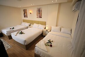 Pyramids Heart Hotel