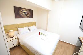 Pyramids Heart Hotel
