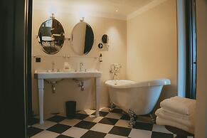 Hotel Divino by Fimedhotels