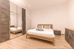 2BR in Historic Valletta Prime Central Location