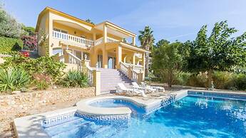 Vila Cora in Lloret de Mar
