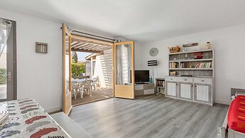 Charming Coastal Getaway in Agde