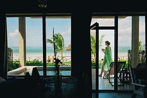 Clove Island Essence & Spa Boutique
