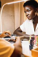 Clove Island Essence & Spa Boutique