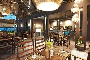 Clove Island Essence & Spa Boutique