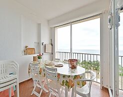 City-centered Comfort in Agde