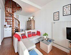 City-centered Comfort in Agde