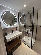Marina 30