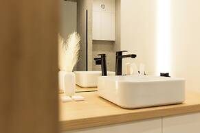 Royalton Suites