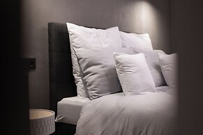 Royalton Suites