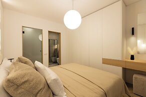 Royalton Suites