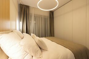 Royalton Suites