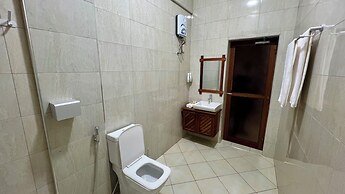 Skylark Hotel