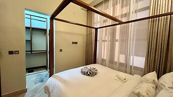 Skylark Hotel