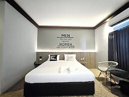 Paramount Palace Hotel Dannok
