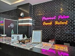 Paramount Palace Hotel Dannok