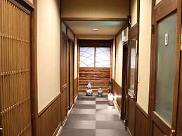 yamakawaonsen kosugian