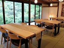 yamakawaonsen kosugian