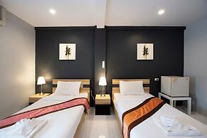 185 @ Surawong Hotel