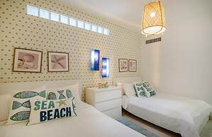 Beachfront Condo Costa del Sol Sleeps 6