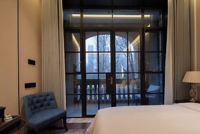 SECLUSION TANG