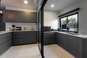 Kanna Pool Villa