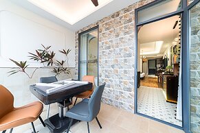 Vishan Garden Trendy Hostel
