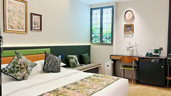 Vishan Garden Trendy Hostel