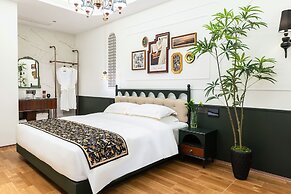 Vishan Garden Trendy Hostel