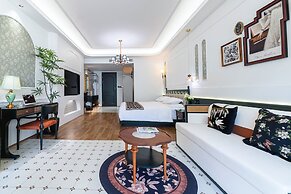 Vishan Garden Trendy Hostel