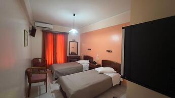 Hotel Cosmos