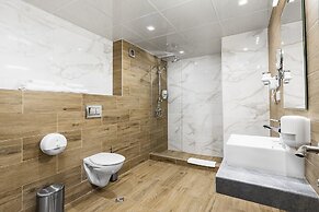 Jitomir Hotel
