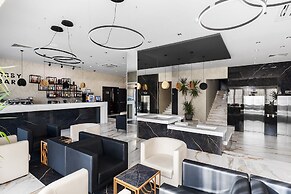 Jitomir Hotel