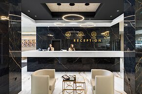 Jitomir Hotel