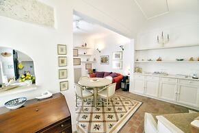 Terrazza Pilli by Wonderful Italy