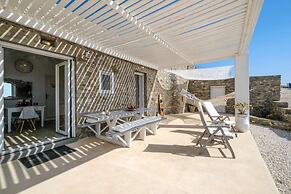 3 Paros All Season Villas