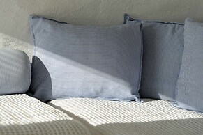 3 Paros All Season Villas