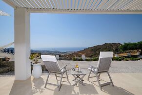 3 Paros All Season Villas