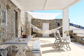 3 Paros All Season Villas