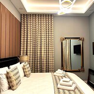 Howard House Hotel