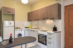 Alisahni Home 1