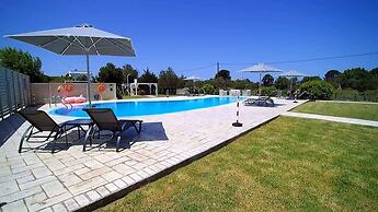 Corfu Liostasi Villa Thalassa Poolside Luxury Gem