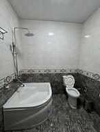 Humoyunshox Hotel
