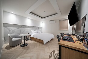 Suwon Story9 Hotel