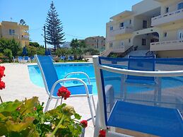 Litinas Apartments With Pool