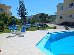 Nik Litinas Apartments With Pool