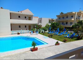 Nik Litinas Apartments With Pool