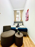 Cozy Rooms Superb Location near Augarten