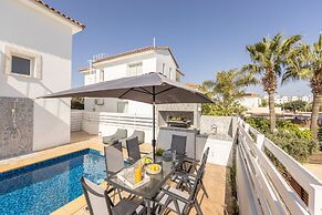 Protaras Villa Cemelia